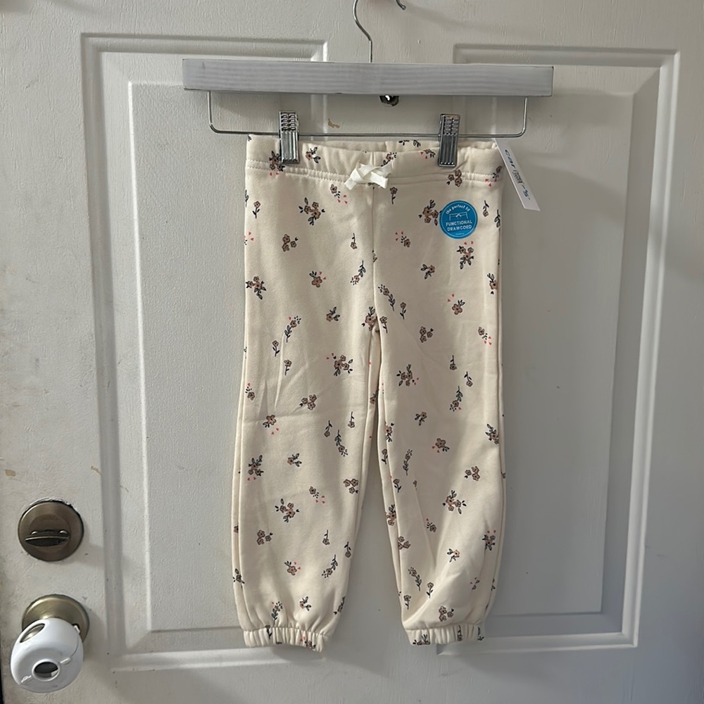 CARTER’S THE PERFECT FIT SWEATPANTS: PALE YELLOW/FLORAL: NEW WITH TAGS: SIZE 3T
